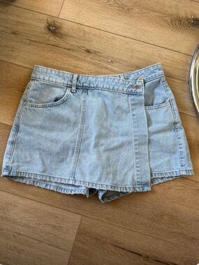 Zara Light Blue Denim Wrap Skort